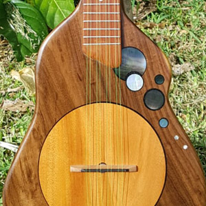 Tahitian 8 Strings